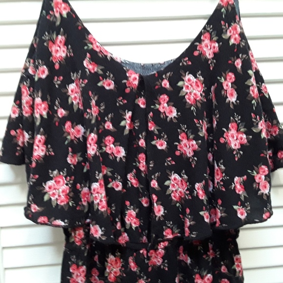 Material Girl Ruffle Romper Shorts Floral XS - Picture 7 of 8
